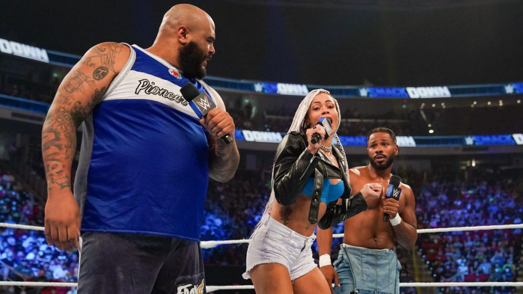 hit row wwe smackdown