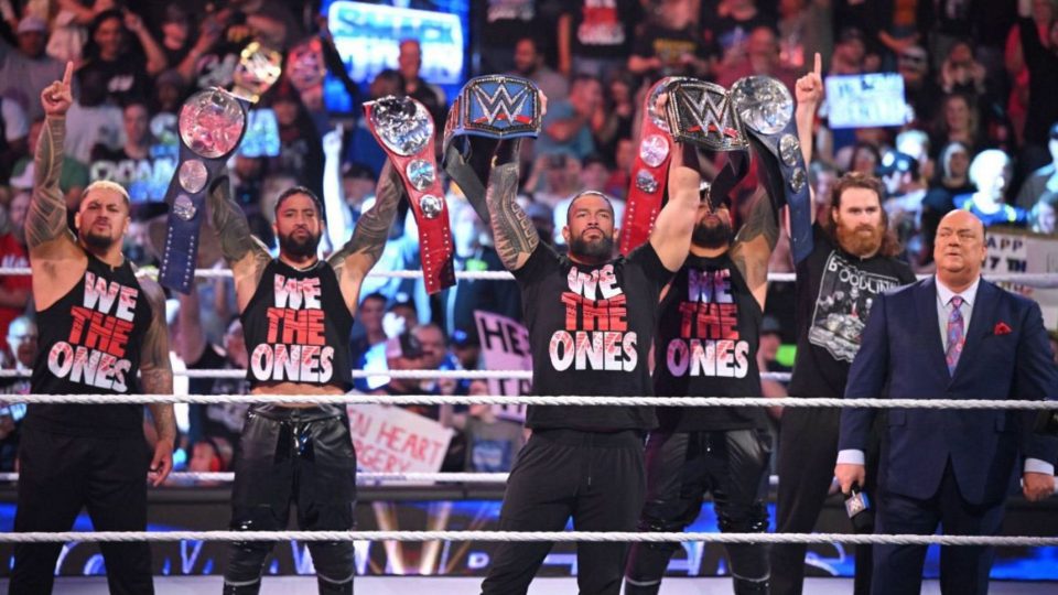 wwe bloodline roman reigns usos zayn solo sikoa