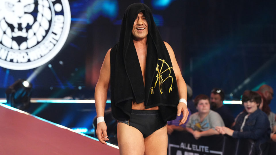 Minoru Suzuki making his entrance in AEW