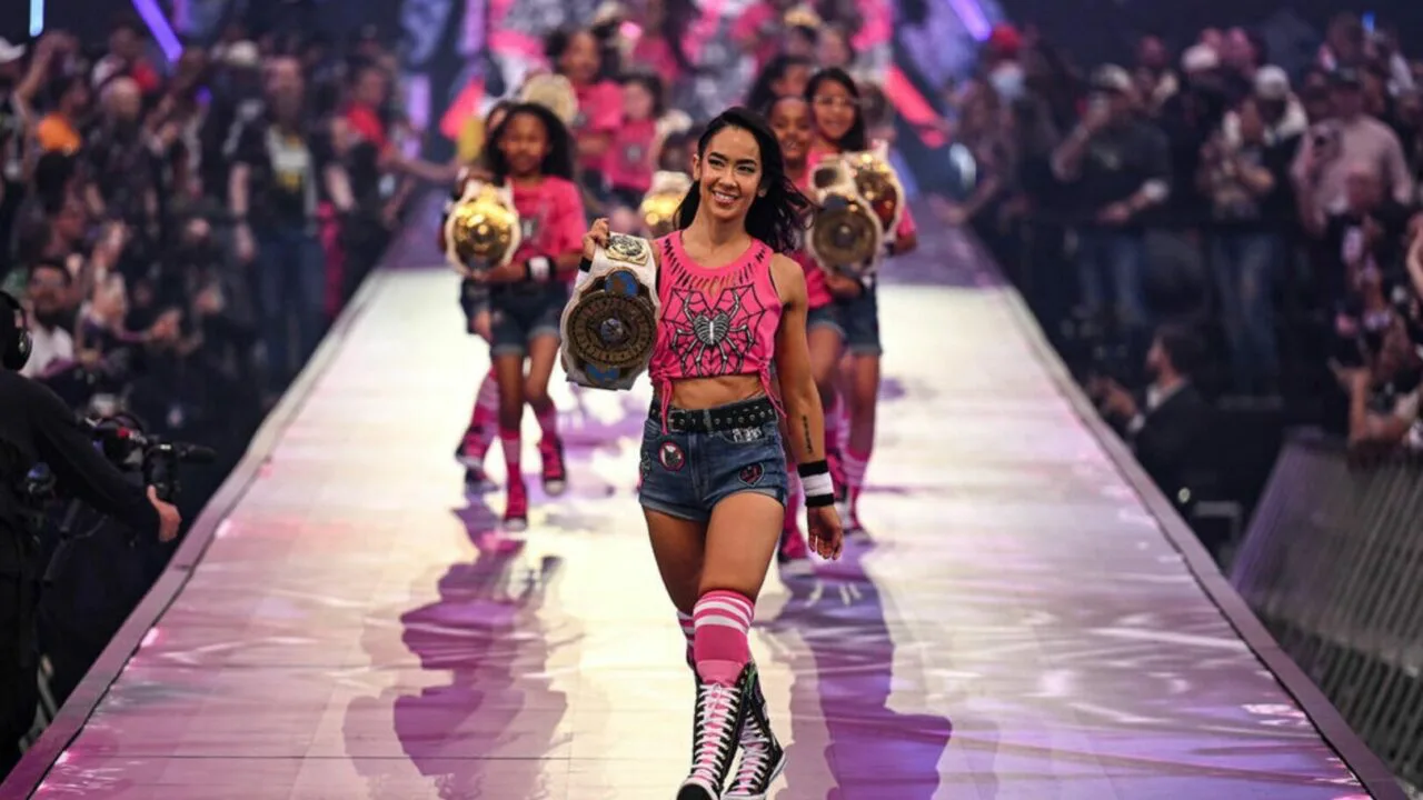 Sad Update On AJ Lee’s WWE Future