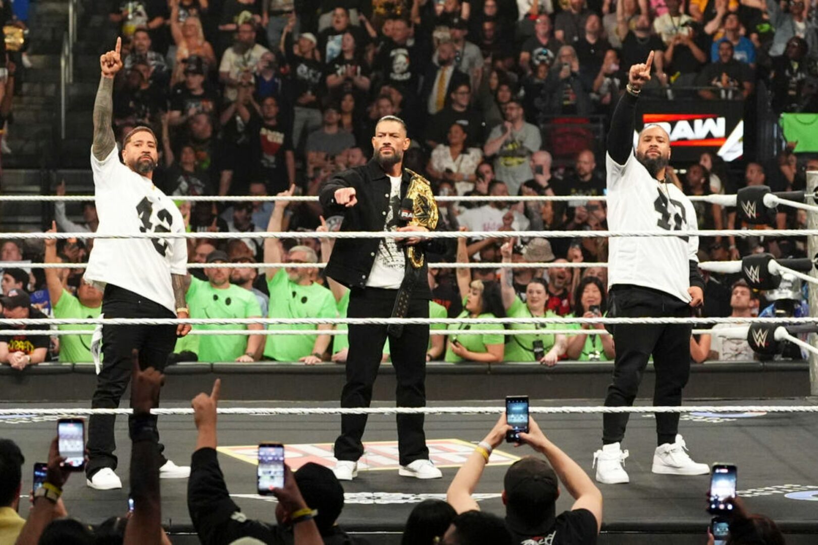Real-life Bloodline Member Makes Sudden Appearance On WWE RAW