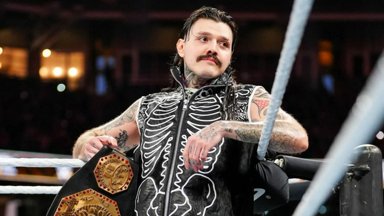 Dominik Mysterio Mocks WWE Official After Being Called “Punk A**”