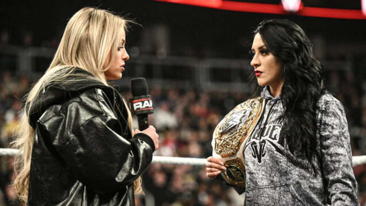 WWE Unreal: Stephanie Vaquer’s Reaction After Accidentally Injuring Liv Morgan Backstage (Video)