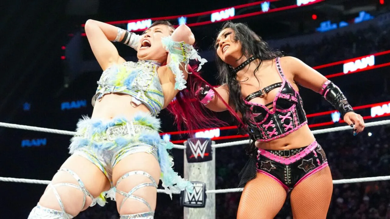 IYO SKY Shows Off Nasty Bruise Following WWE RAW Incident